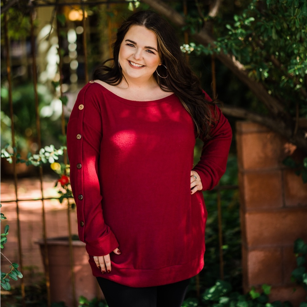 NWT Burgundy Convertible Boat Neck/Off Shoulder Knit Tunic Top